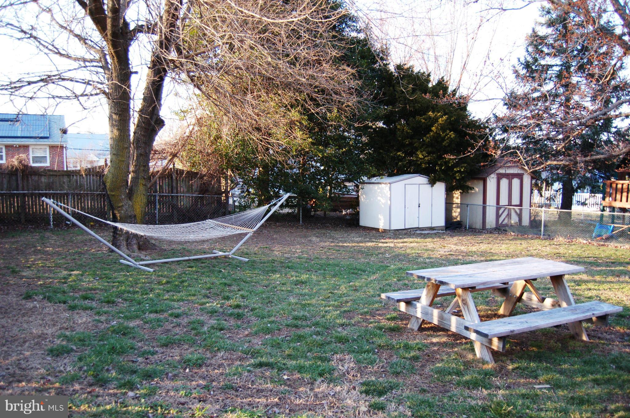 210 Lake Road Pasadena, MD 21122 - Photo 5 of 22 Back Yard