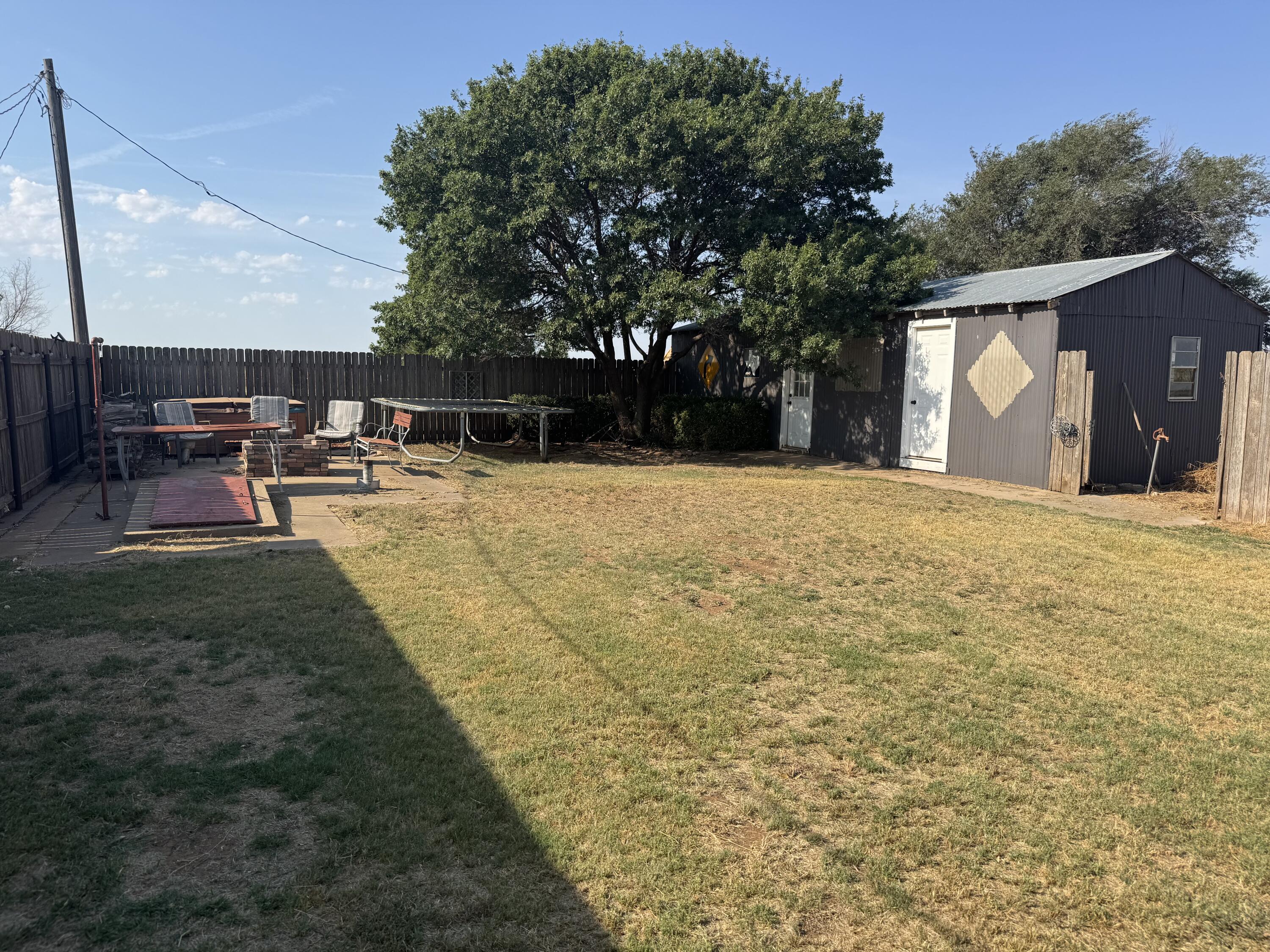 640 Fm 168 Olton, TX 79064 - Photo 27 of 30 a view of a backyard