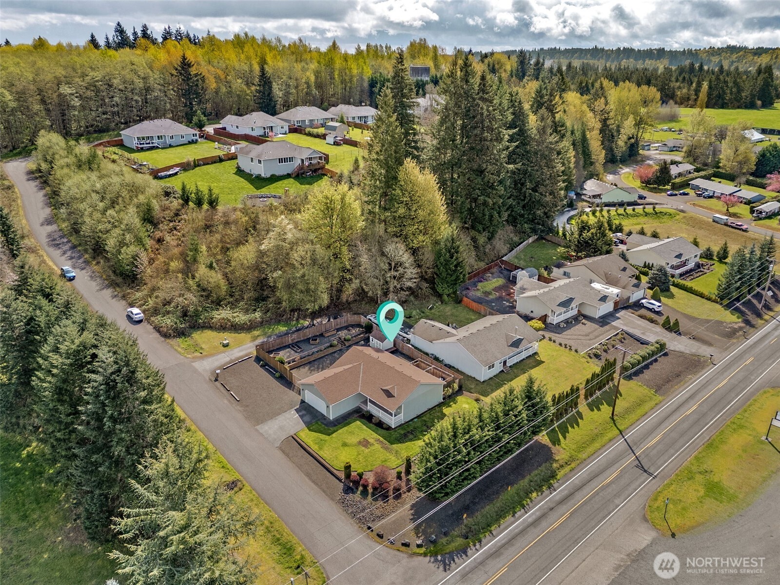 10149 Albany Park Lane Southwest Rochester, WA 98579 - Photo 32 of 38