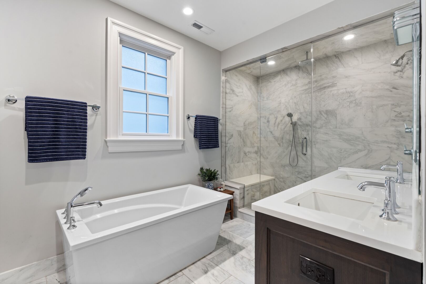 1306 West Byron Street Chicago, IL 60613 - Photo 20 of 43