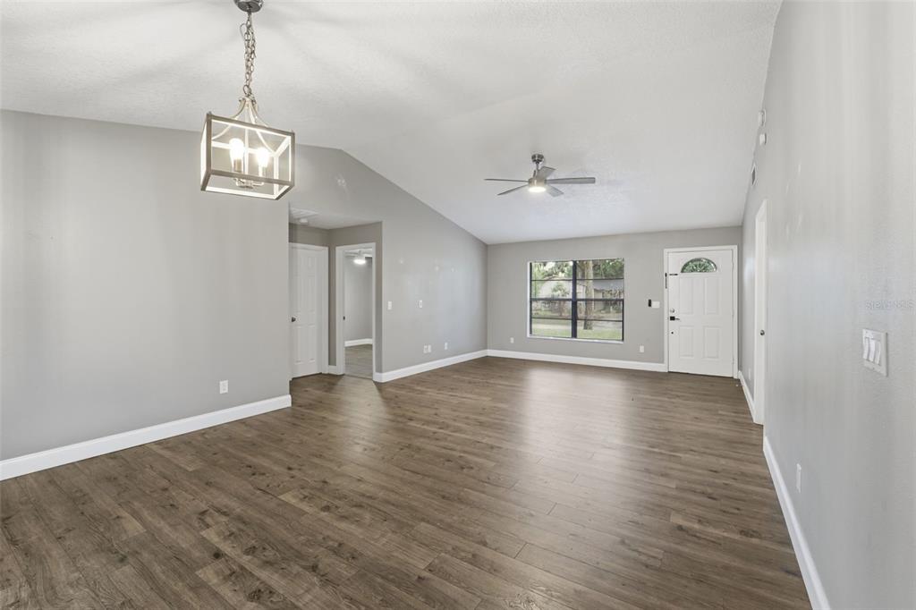 3211 Yule Tree Drive Edgewater, FL 32141 - Photo 14 of 38