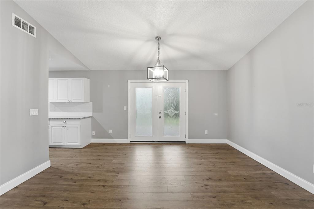 3211 Yule Tree Drive Edgewater, FL 32141 - Photo 20 of 38