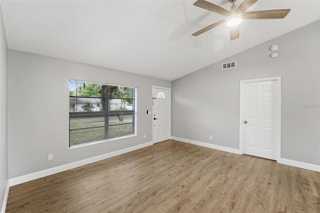 3211 Yule Tree Drive Edgewater, FL 32141 - Photo 25 of 38