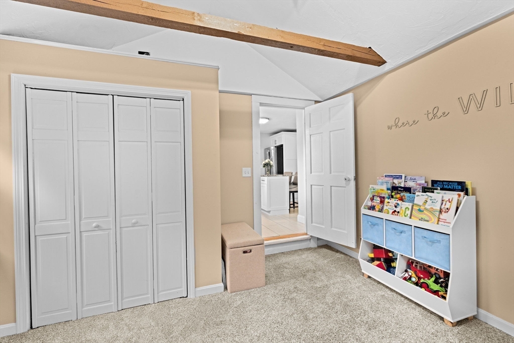 983 Webster Street Hanover, MA 02339 - Photo 18 of 41