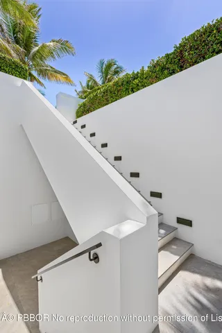 $85,000,000 | 1660 South Ocean Boulevard, Manalapan, FL 33462