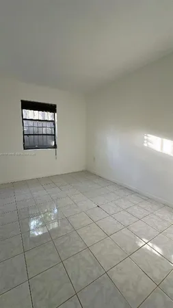 $1,600 | 10241 Southwest 88th Street, Unit 1, Miami, FL 33176