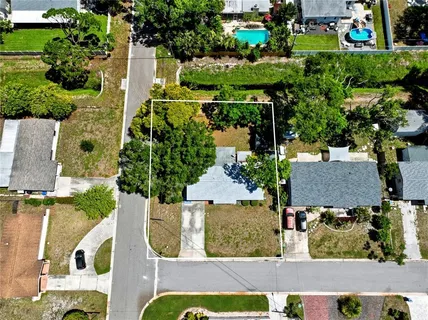 $350,000 | 5697 33rd Avenue North, St. Petersburg, FL 33710