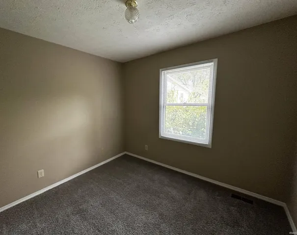 $185,000 | 1375 West Allen Street, Unit F2 F2, Bloomington, IN 47403