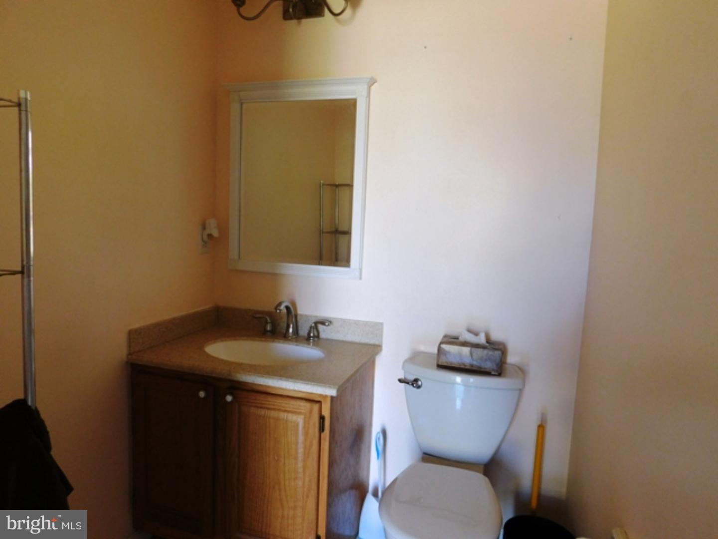 1507 Wharton Road Mount Laurel, NJ 08054 - Photo 19 of 23 Half Bath