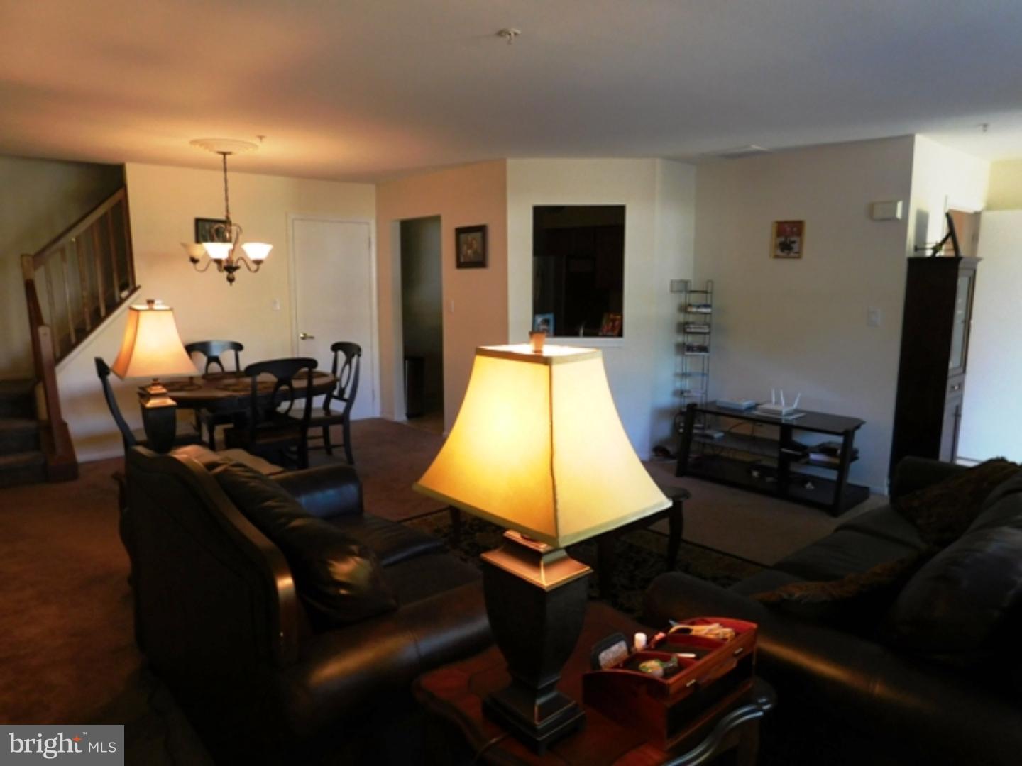 1507 Wharton Road Mount Laurel, NJ 08054 - Photo 4 of 23 Living Room