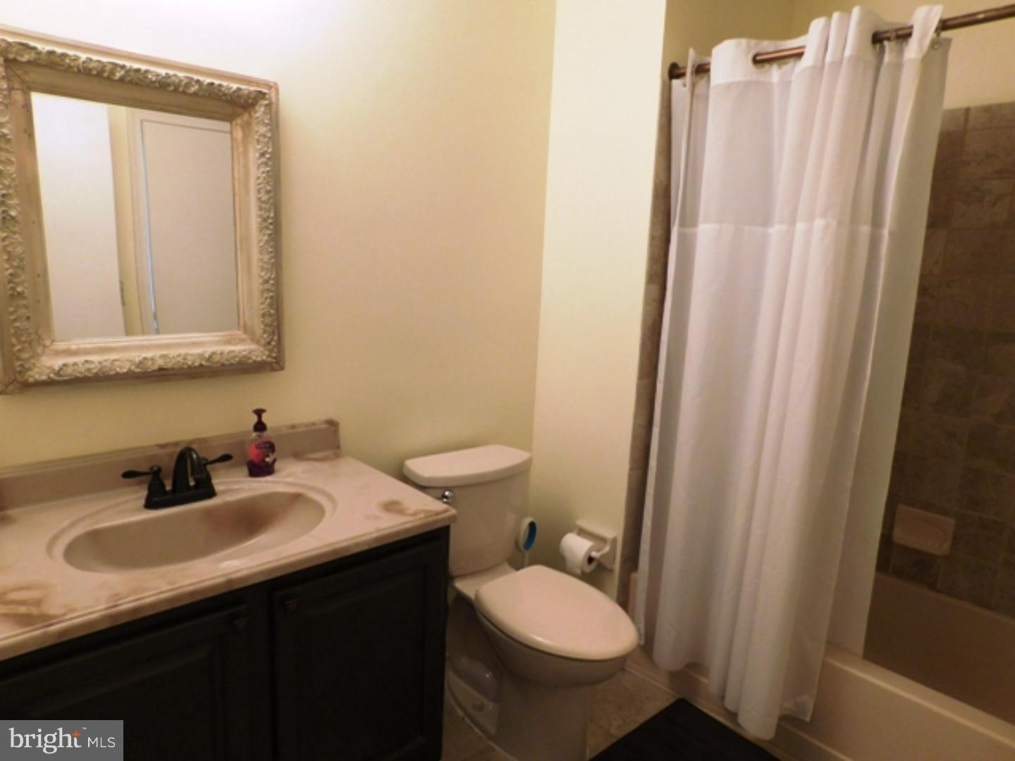 1507 Wharton Road Mount Laurel, NJ 08054 - Photo 9 of 23 Bathroom