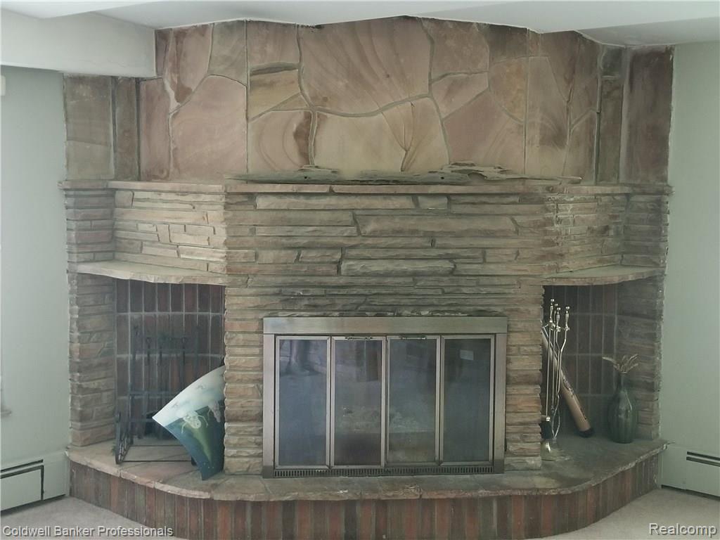 6105 Richfield Road Flint, MI 48506 - Photo 14 of 29 20170517_122610.jpg