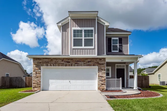 $338,000 | 223 Market Hall Street, Moncks Corner, SC 29461