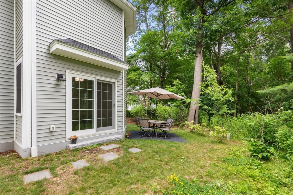1295 Main Street Reading, MA 01867 - Photo 9 of 29