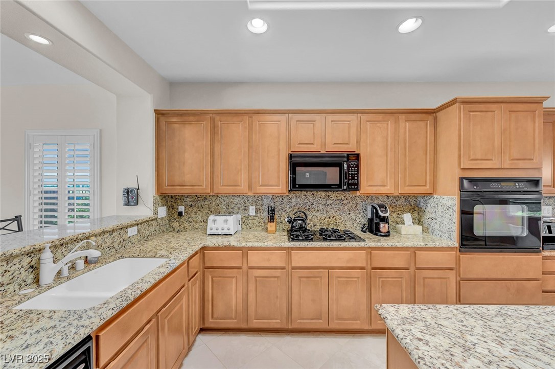 2343 Hardin Ridge Drive Henderson, NV 89052 - Photo 20 of 60