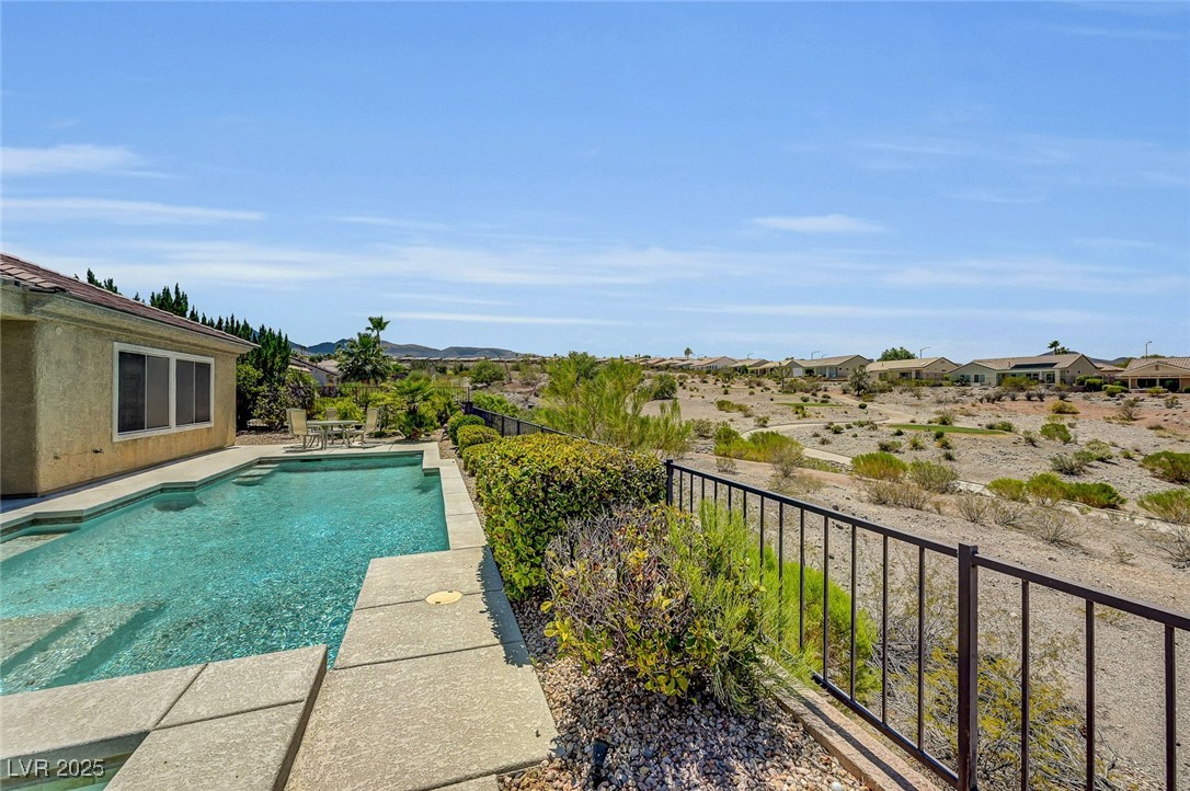 2343 Hardin Ridge Drive Henderson, NV 89052 - Photo 58 of 60