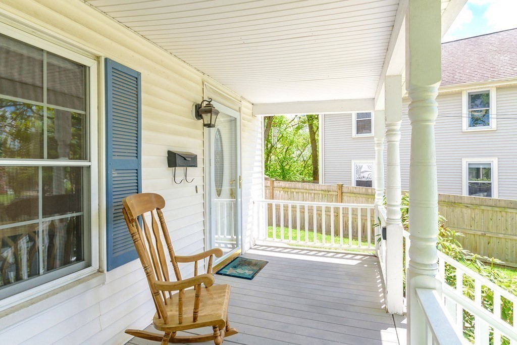 42 River Ridge Wellesley, MA 02481 - Photo 2 of 24