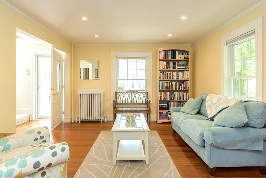 42 River Ridge Wellesley, MA 02481 - Photo 3 of 24