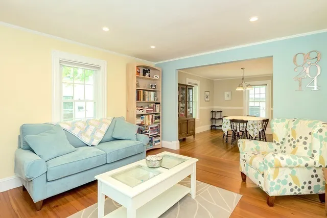 $4,200 | 42 River Ridge, Wellesley, MA 02481