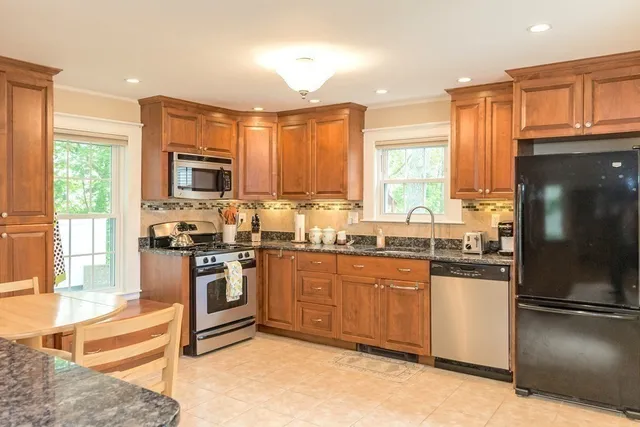 $4,200 | 42 River Ridge, Wellesley, MA 02481