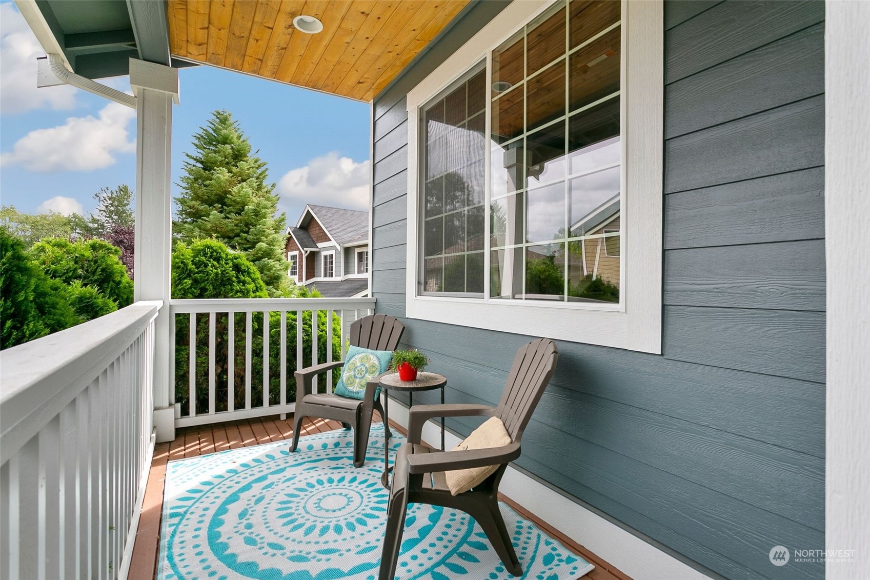 408 171st Street Southeast Bothell, WA 98012 - Photo 2 of 31 a balcony view with a seating space