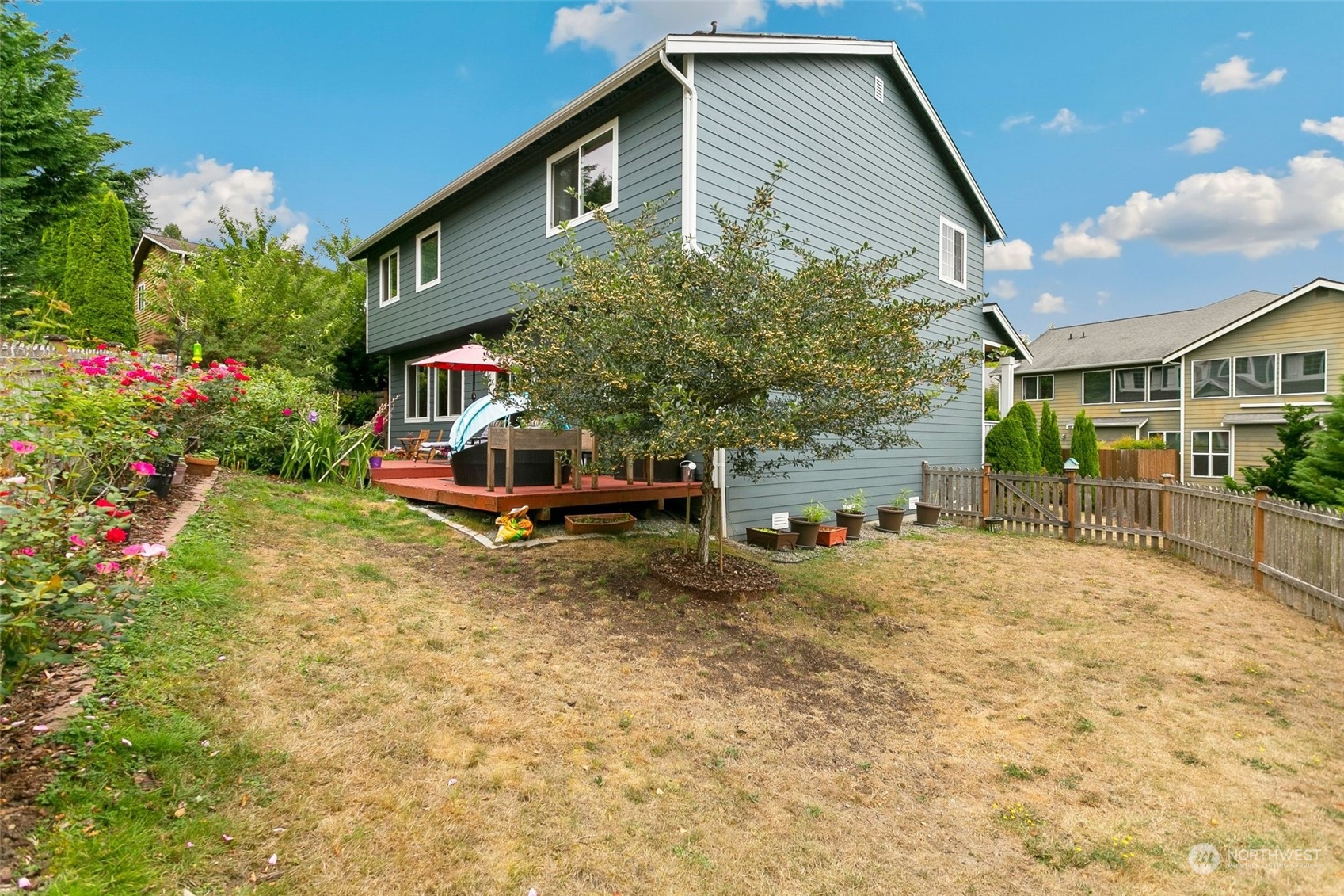 408 171st Street Southeast Bothell, WA 98012 - Photo 30 of 31 a house view with a outdoor space
