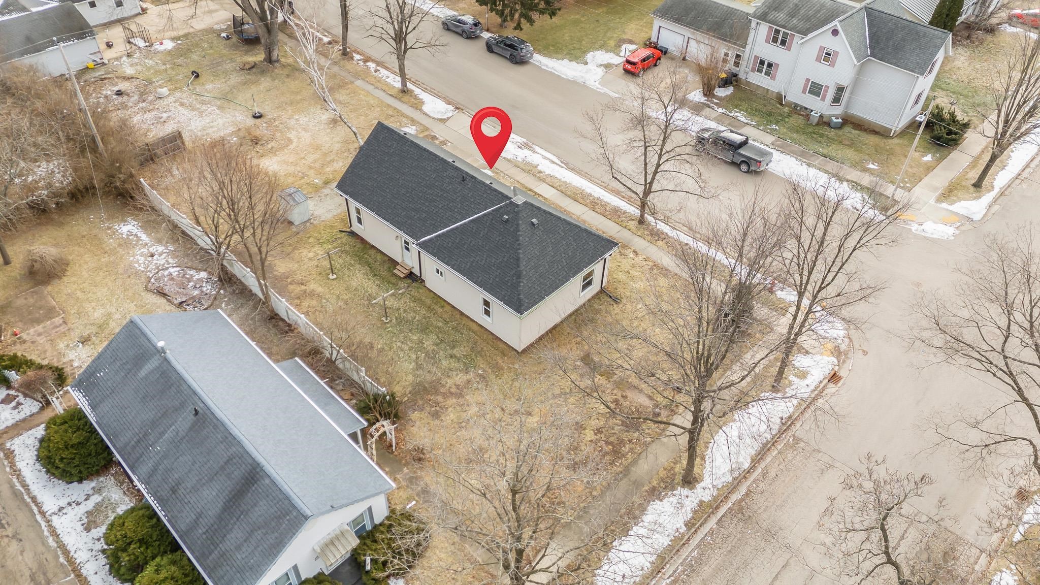 164 Jefferson Street Berlin, WI 54923 - Photo 28 of 33