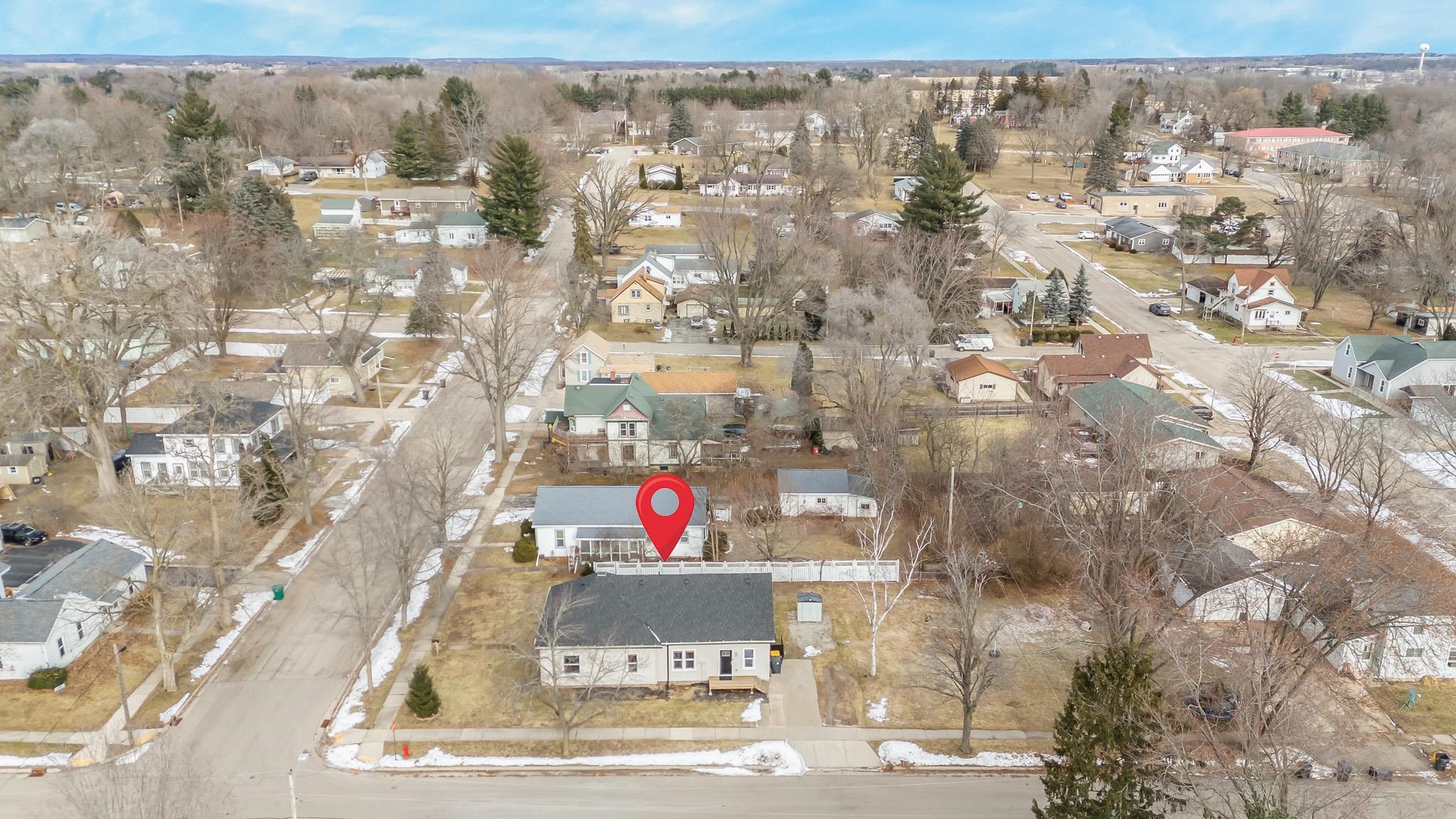 164 Jefferson Street Berlin, WI 54923 - Photo 30 of 33