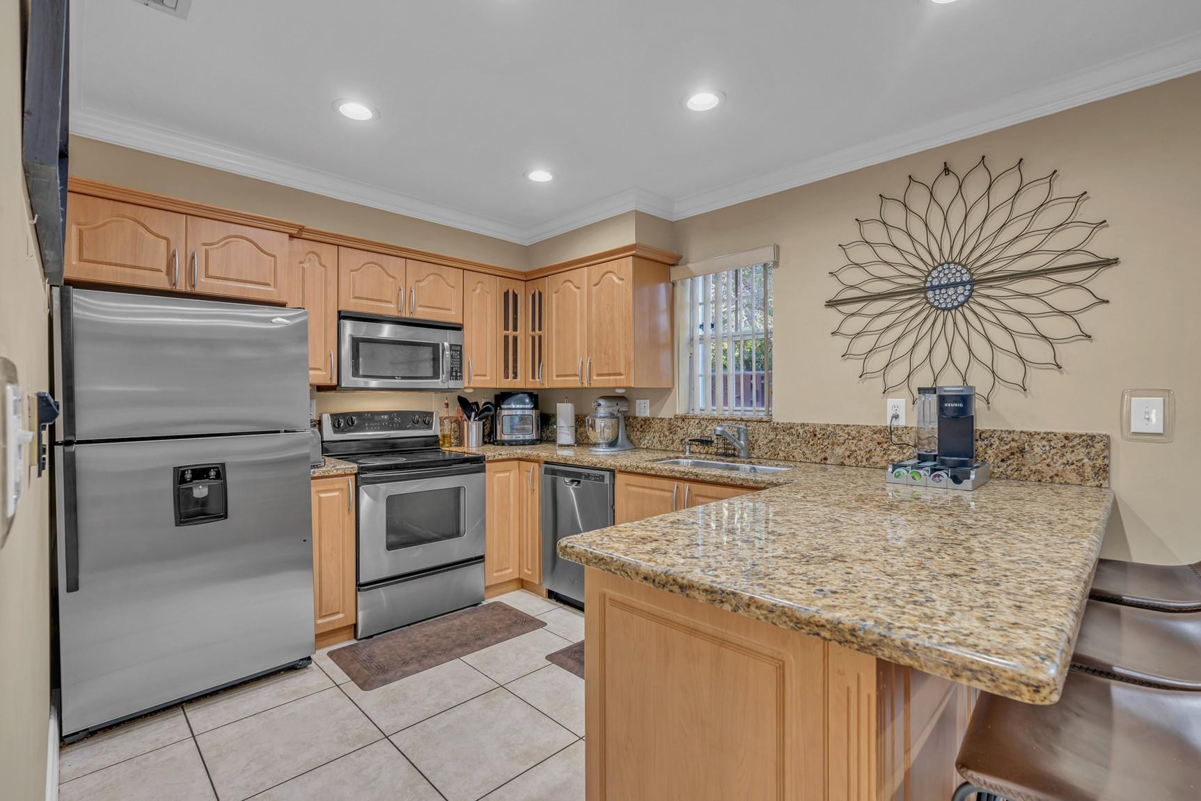 8449 Southwest 23rd Court Miramar, FL 33025 - Photo 13 of 46 Photo 13