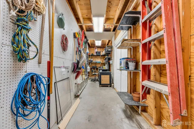 $1,895,000 | 31 Oak Avenue, Metuchen, NJ 08840