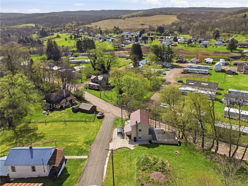 3 Chestnut Street Meyersdale, PA 15552 - Photo 27 of 28 an aerial view of multiple house