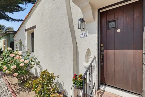 $699,000 | 2525 Fashion Avenue, Long Beach, CA 90810