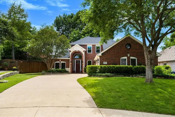 $490,000 | 645 Channel Ridge Drive, Rockwall, TX 75087