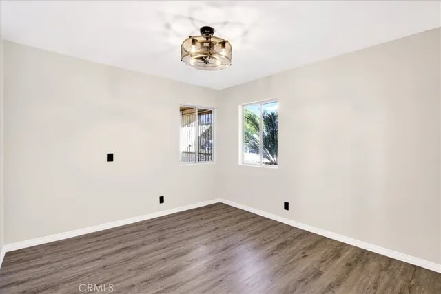 $1,099,000 | 2618 South Pacific Avenue, Santa Ana, CA 92704