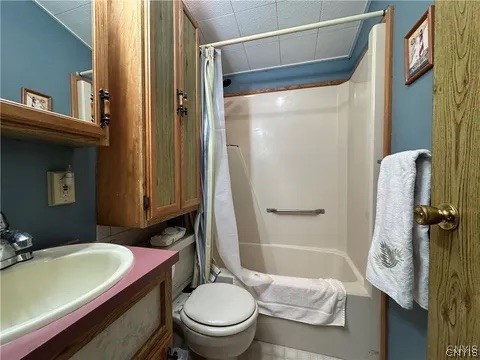 11609 Nys Route Adams, NY 13605 - Photo 10 of 11 Bathroom