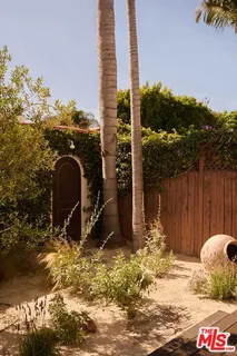 $3,145,000 | 337 North Croft Avenue, Los Angeles, CA 90048