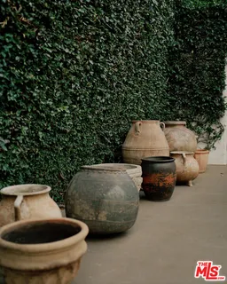 $3,145,000 | 337 North Croft Avenue, Los Angeles, CA 90048