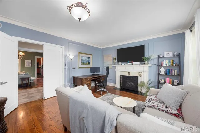 $350,000 | 701 South Skinker Boulevard, Unit 403, St. Louis, MO 63105