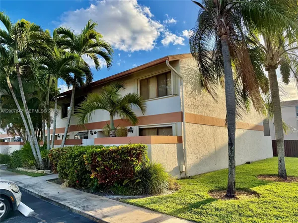 $2,650 | 4403 Southwest 70th Terrace, Unit 4403, Davie, FL 33314