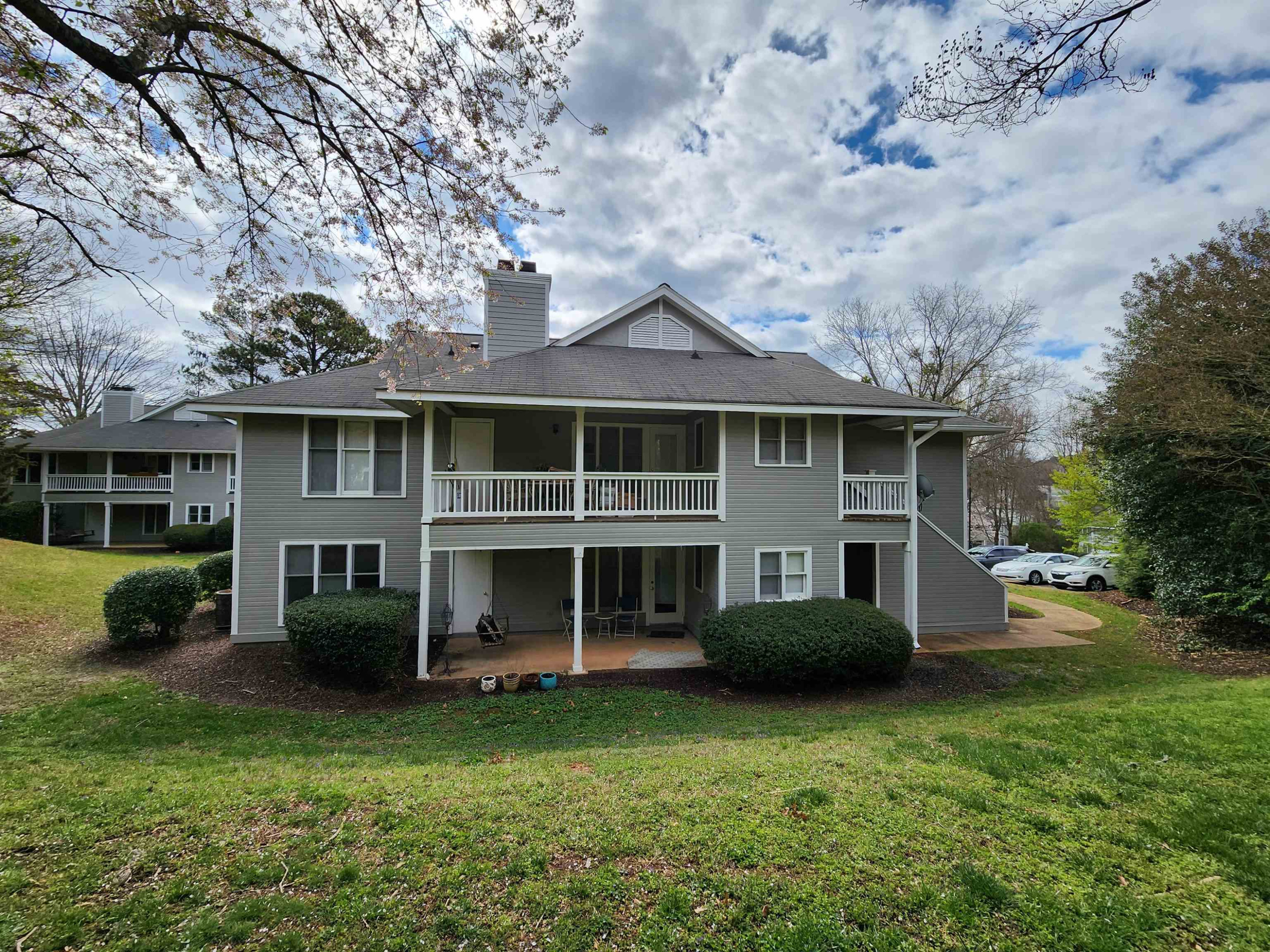 2850 Edridge Court, Unit 101 102 201 202 Raleigh, NC 27607 - Photo 25 of 27 Photo 25