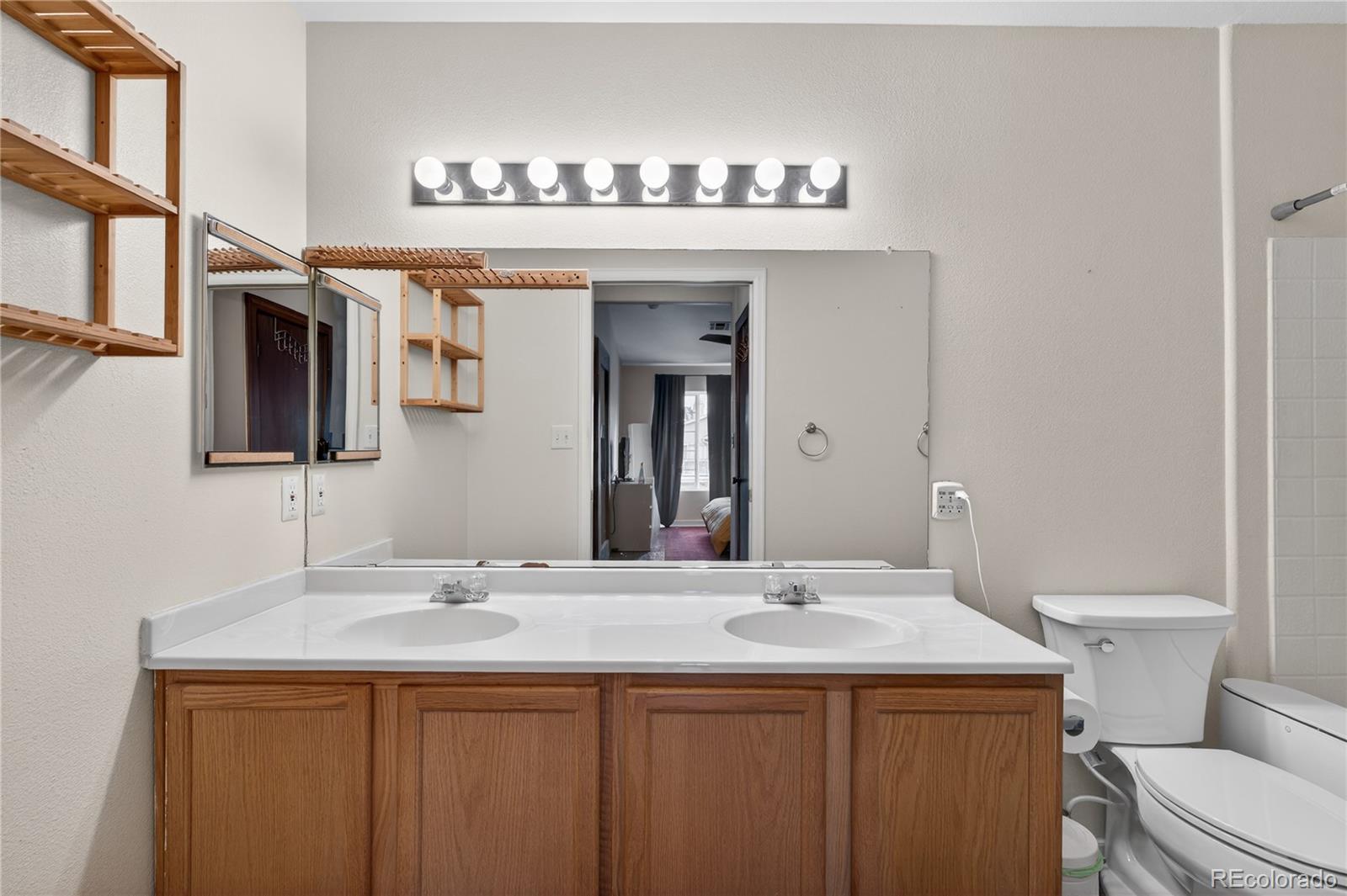 8406 Pebble Creek Way, Unit 204 Highlands Ranch, CO 80126 - Photo 13 of 28