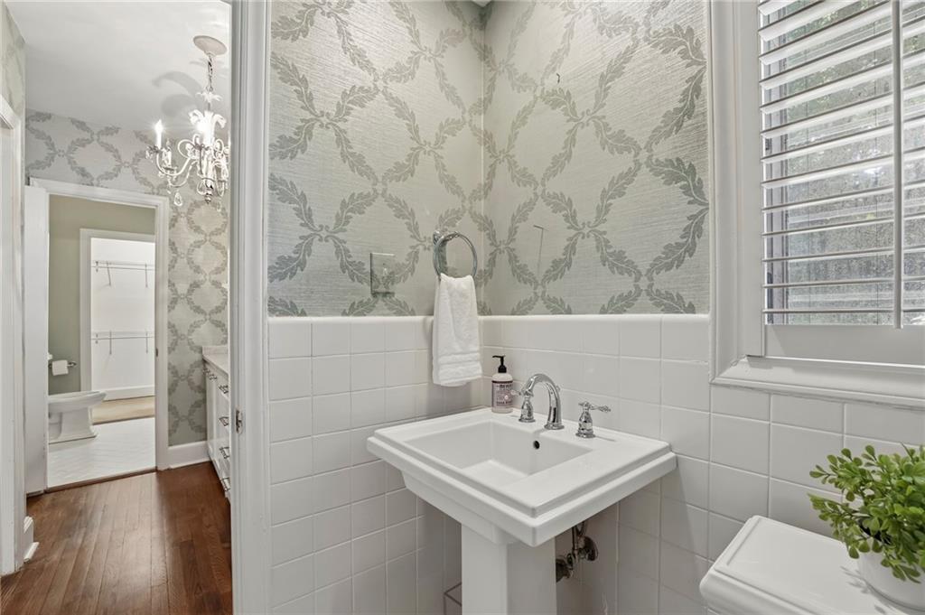 2577 Red Valley Road Northwest Atlanta, GA 30305 - Photo 24 of 50