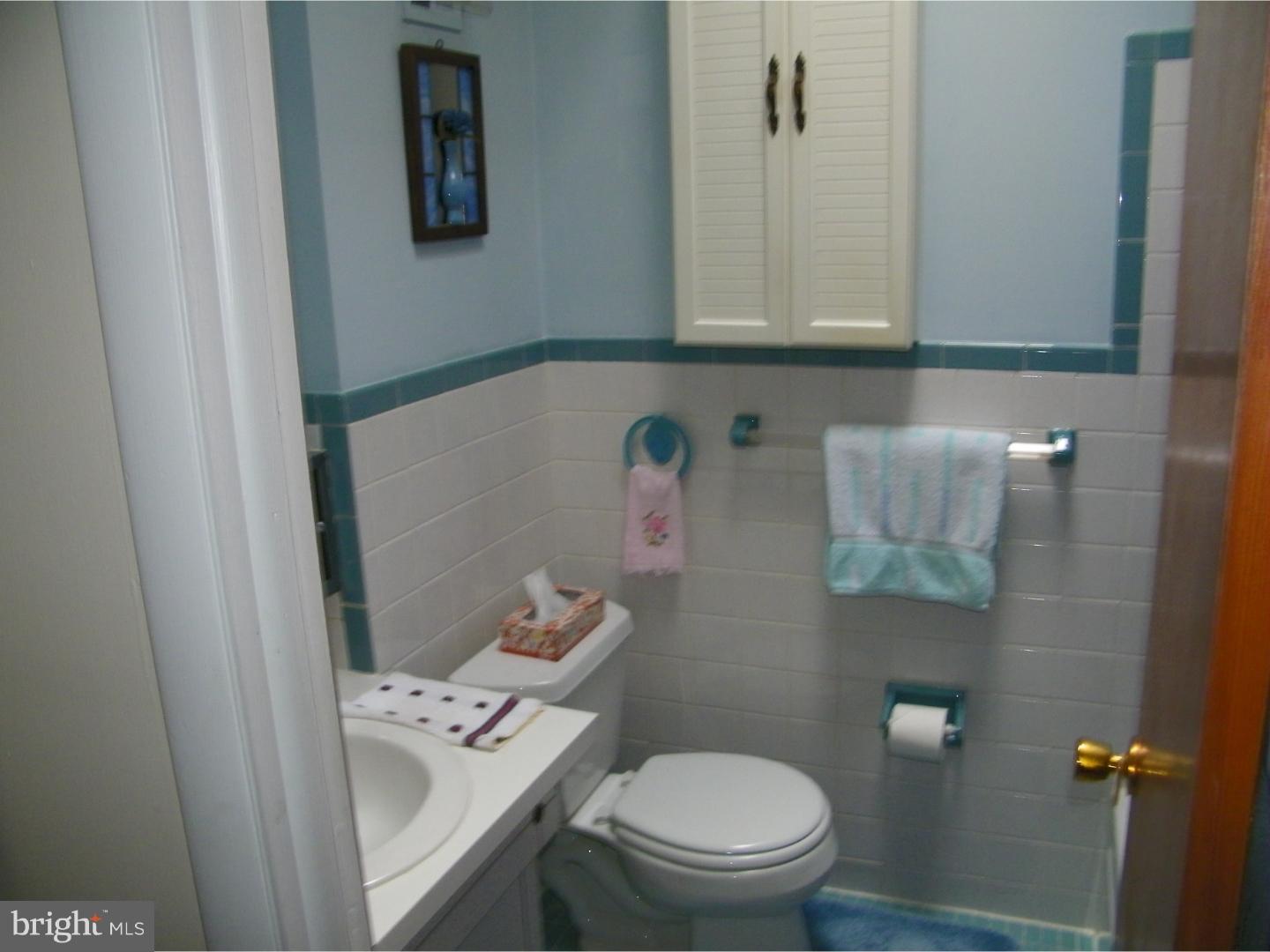 3211 Rhett Road Philadelphia, PA 19154 - Photo 12 of 16