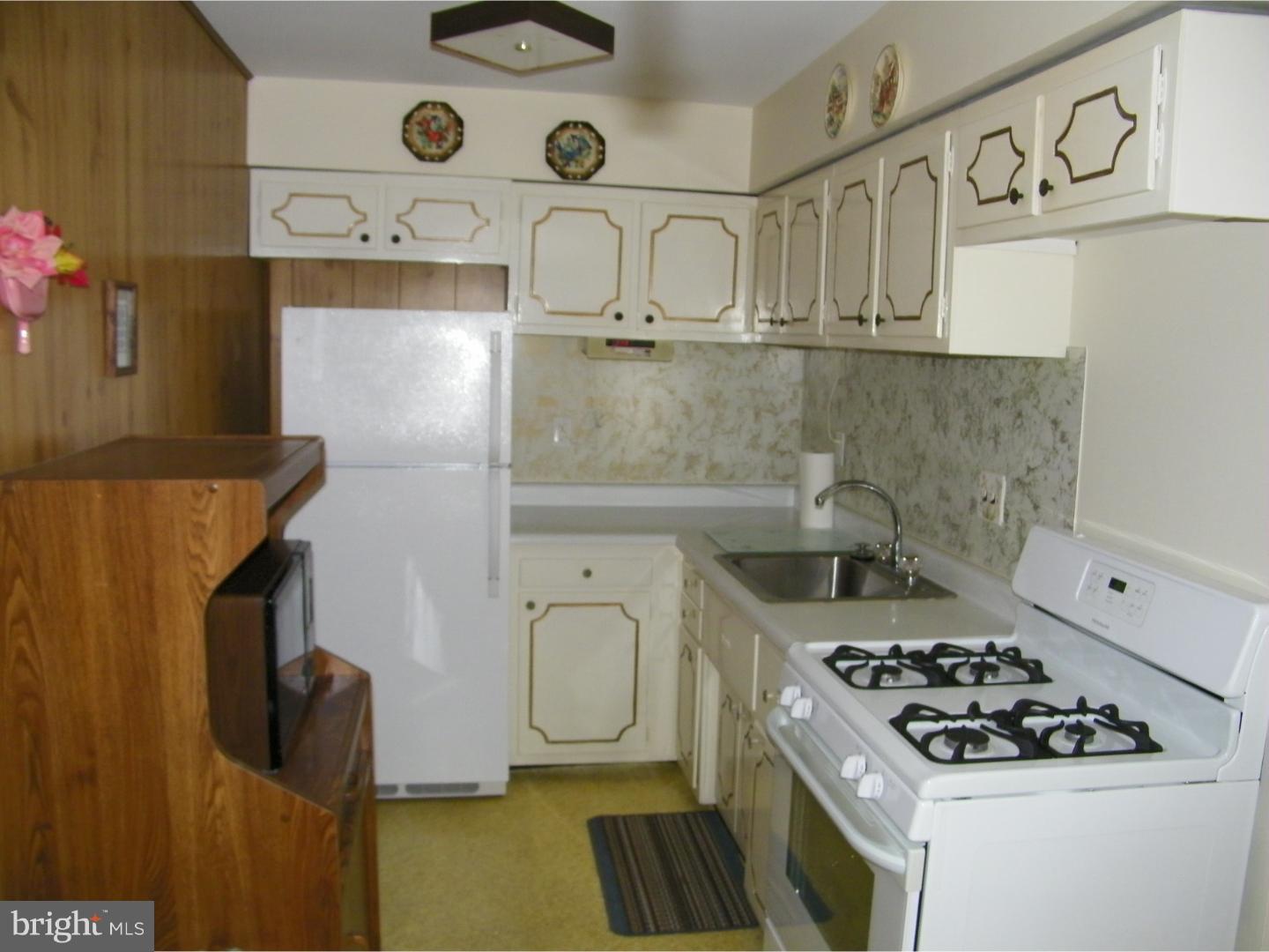 3211 Rhett Road Philadelphia, PA 19154 - Photo 8 of 16