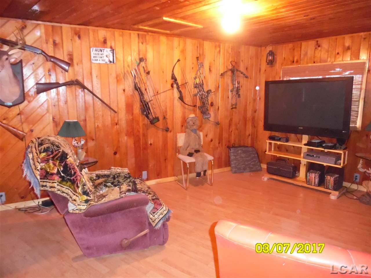 13550 West Cadmus Road Hudson, MI 49247 - Photo 20 of 62 31314248-21.JPG