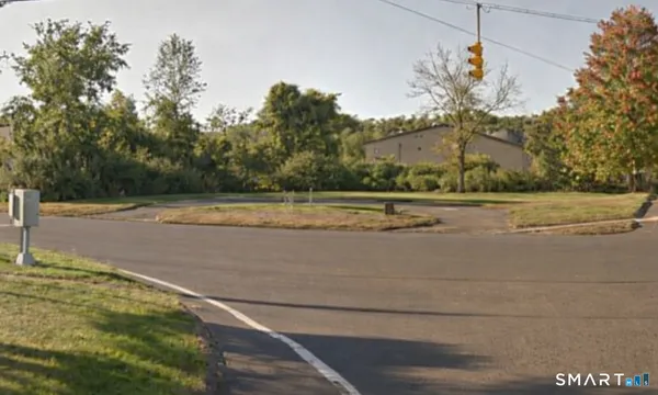 $1 | 395 Hartford Turnpike, Vernon, CT 06066