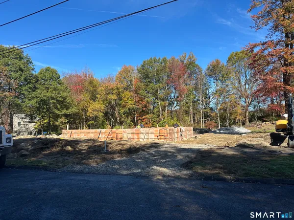 $1,125,000 | Lot A Abbey Lane, Shelton, CT 06484