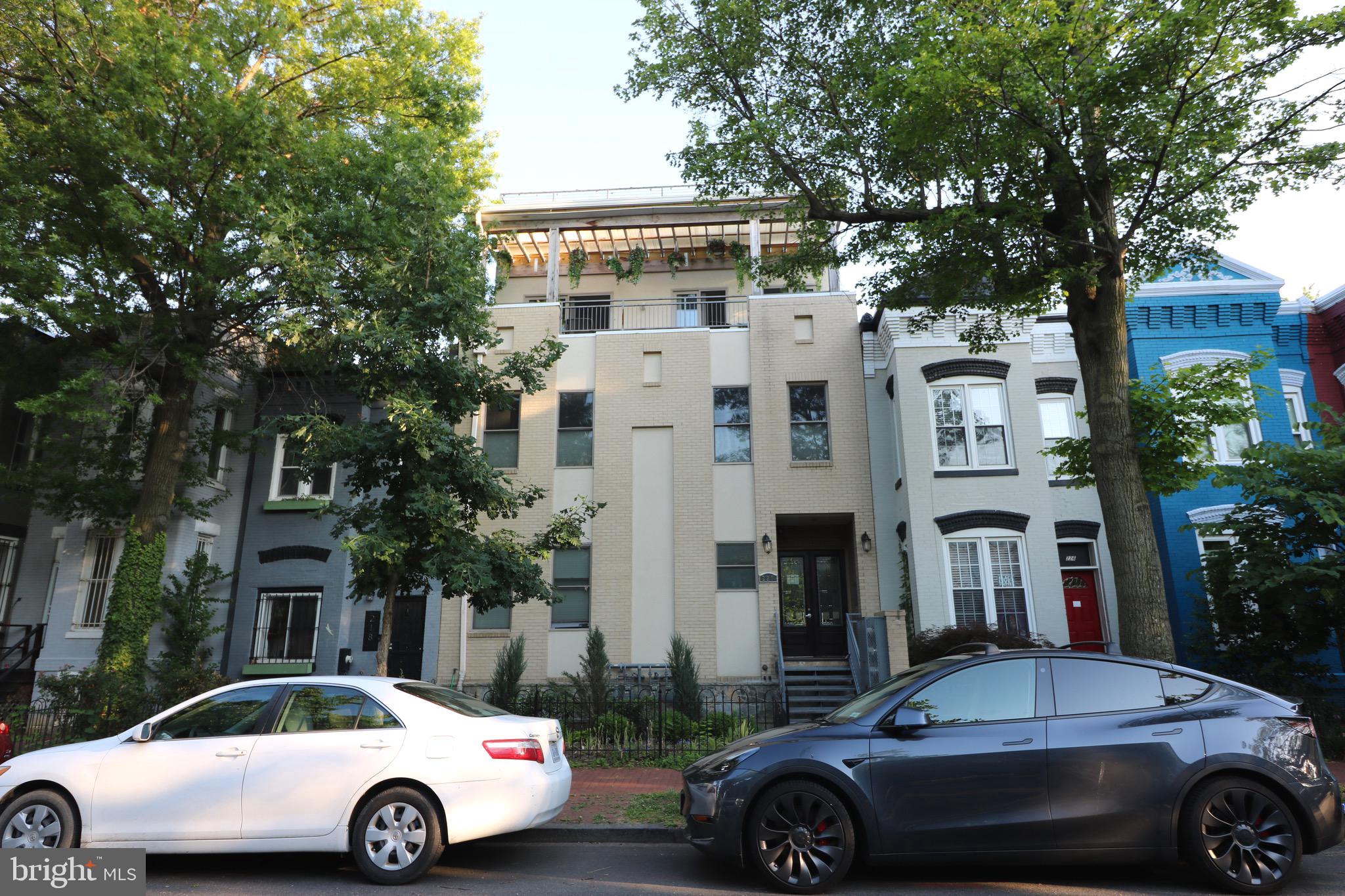 220 P Street Northwest, Unit 2 Washington, DC 20001 - Photo 3 of 30 Building view