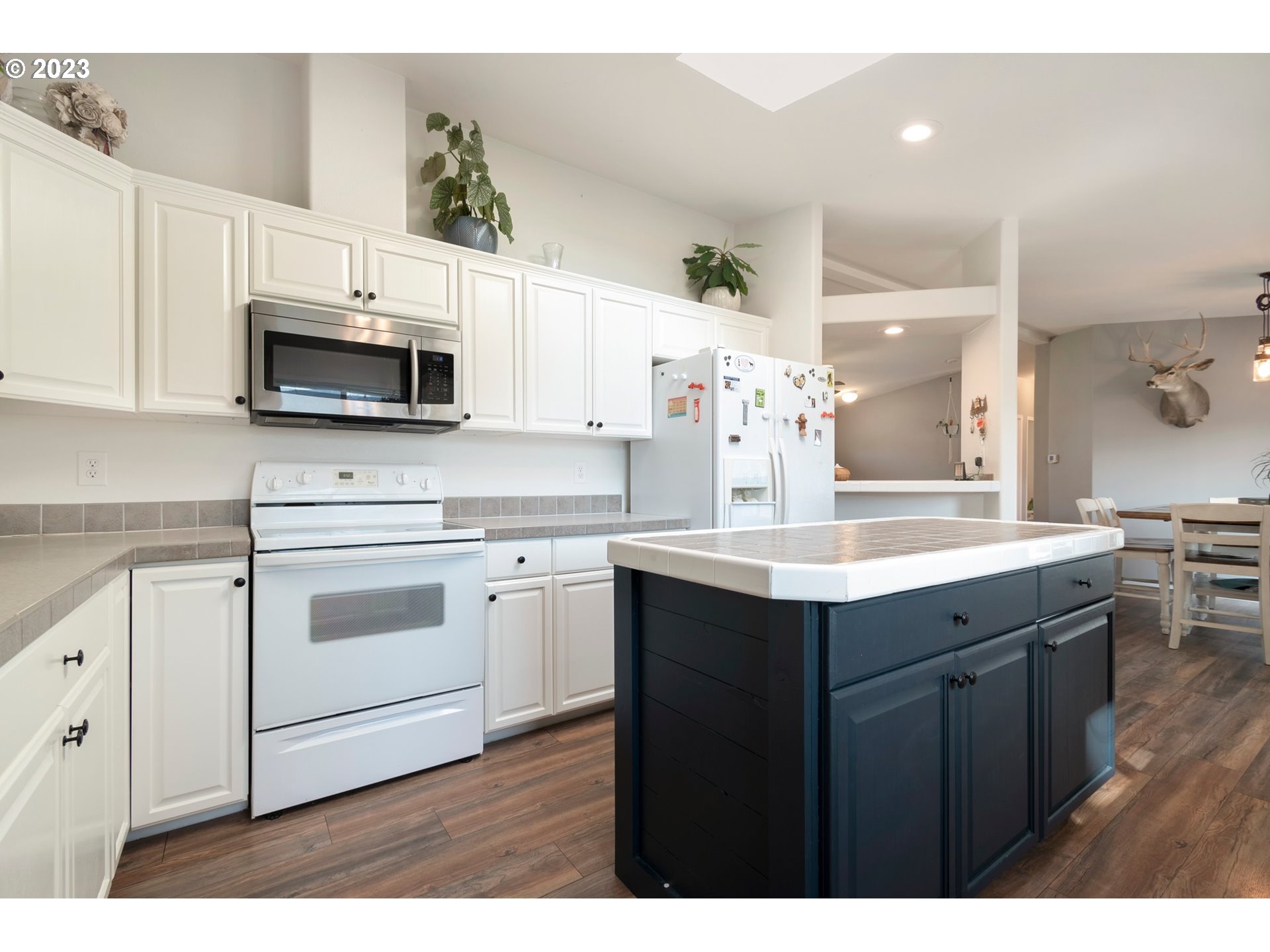 172 Old Airport Road Carson, WA 98610 - Photo 12 of 32 Gallery Image 12