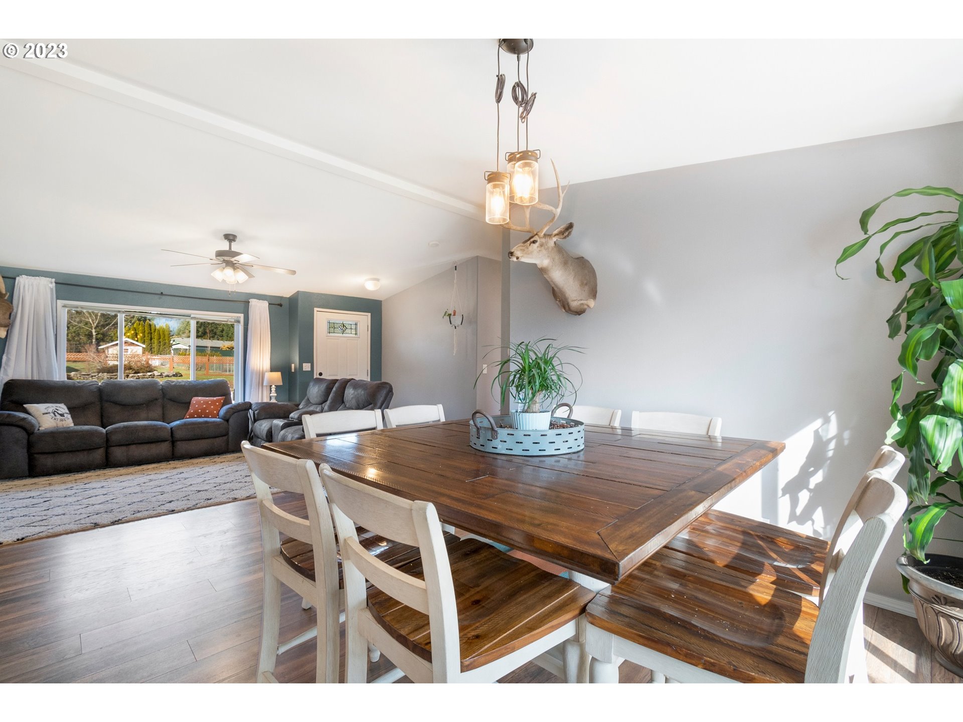 172 Old Airport Road Carson, WA 98610 - Photo 6 of 32 Gallery Image 6
